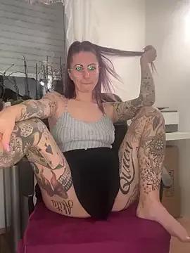 Devils-Akita webcams show profile image 