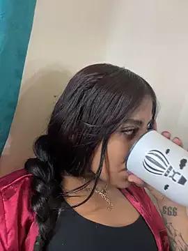 Deysha_Garcias from StripChat is Freechat