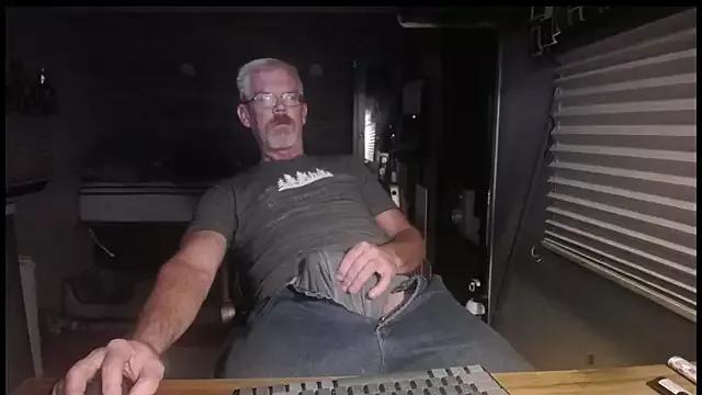 Di9ital069 from StripChat