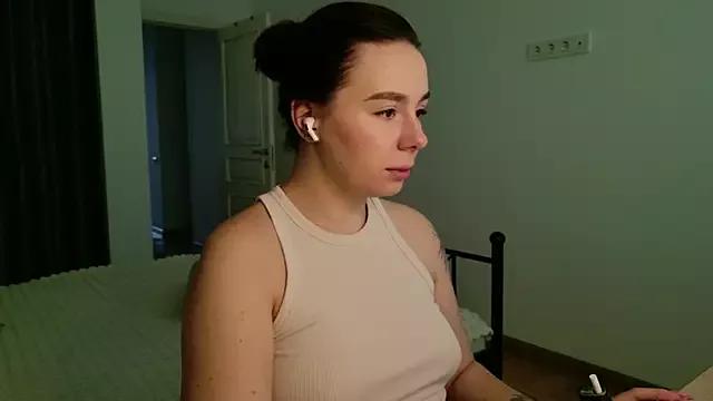 Di_na_Bell webcams show profile image 