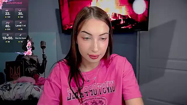 DiamondMuse from StripChat is Freechat