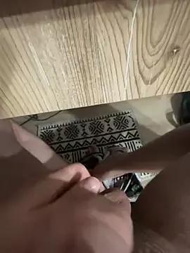 dicksmallll from StripChat is Freechat