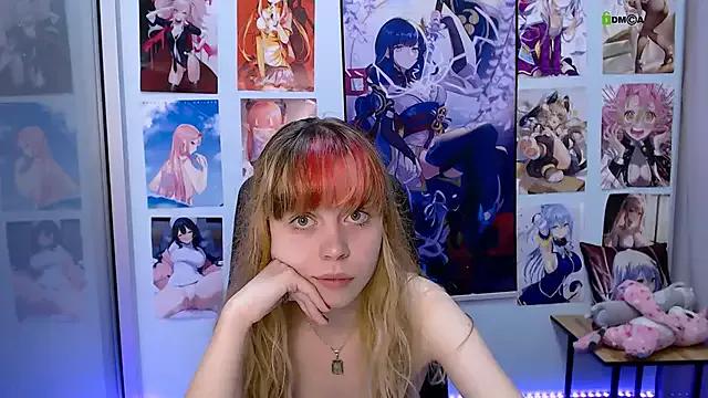 Discover our girls online shows and discover the company of countless livestreamers, with stunning shapes, sex toys and more.