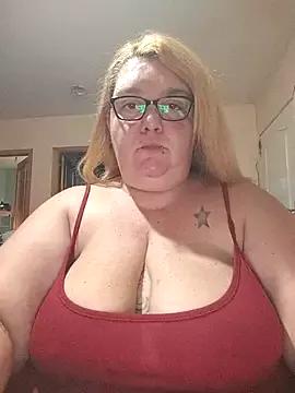 diosacurvy1984 from StripChat is Freechat