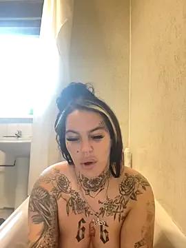 DIRTY_PAISLEY_X from StripChat is Freechat
