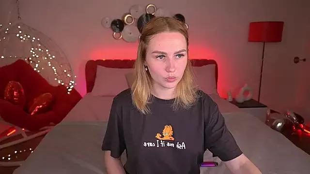 DivineJass from StripChat