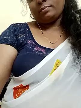 Divya-Lovely webcams show profile image 