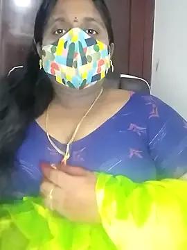 Divyahoty webcams show profile image 