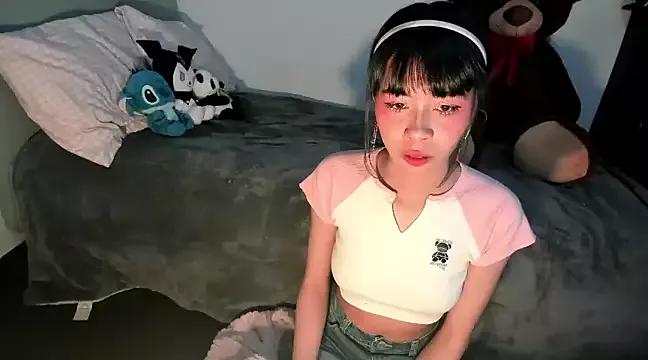 dolliette24 from StripChat