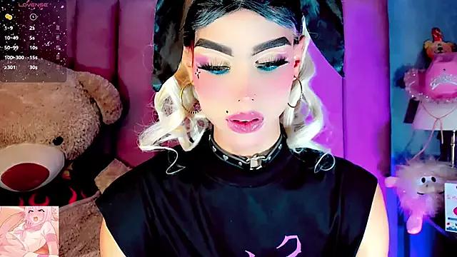 dollswit01 from StripChat