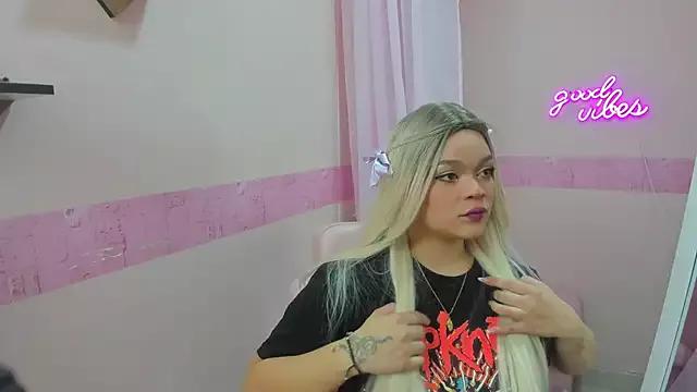 Photos of Dommekitty from StripChat is Freechat