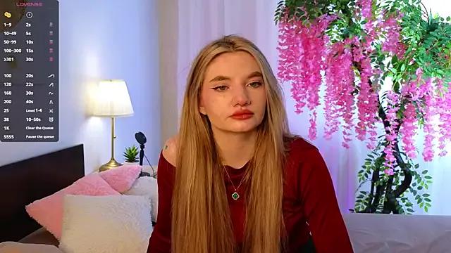 DonnaAndrews from StripChat is Freechat