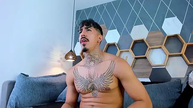 Donovan_Desmond from StripChat
