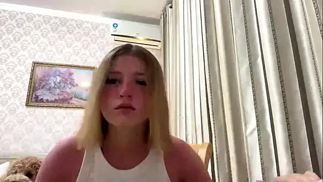 Doom_Kissa on StripChat