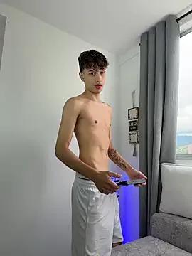 Douglas_x webcams show profile image 