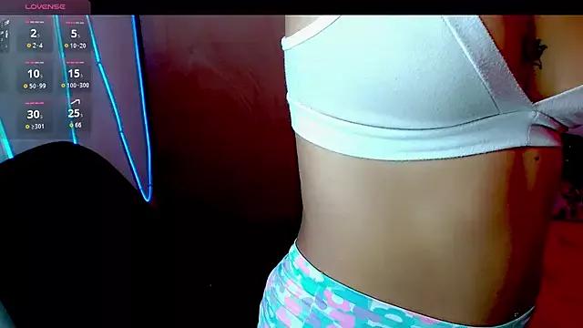 Dulce2415 from StripChat is Freechat