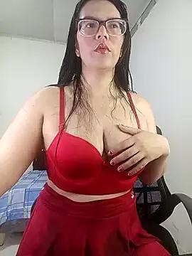 dulcesexy35 from StripChat is Freechat