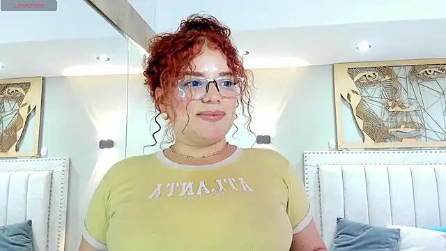 ebbafernandez_ from StripChat