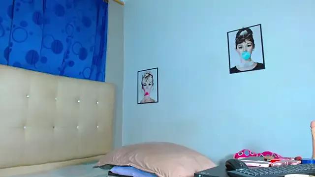 ebonny_ts from StripChat is Freechat