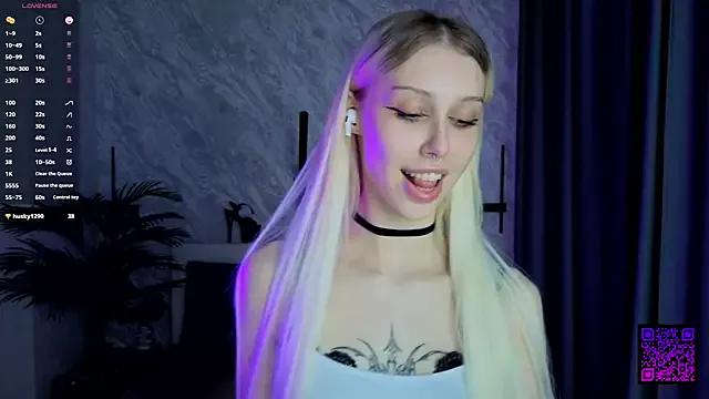 EdithaDaines webcams show profile image 