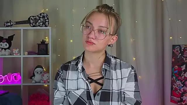 EdythBoggus webcams show profile image 