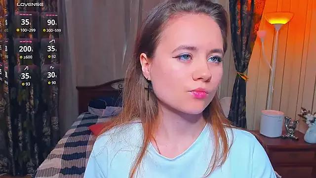 EdythEasker from StripChat is Freechat