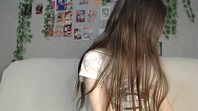 Effi_18 from StripChat