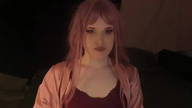 EffieMinki from StripChat