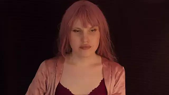 EffieMinki from StripChat