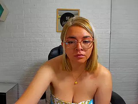 Eily_Blunts webcams show profile image 