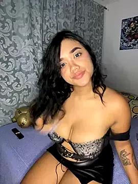 ElaEndez_ from StripChat