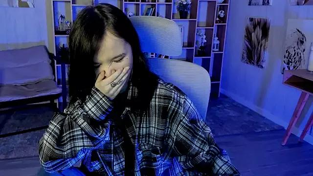 Elainebeness webcams show profile image 