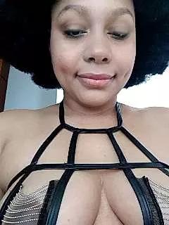 Electric_bae from StripChat