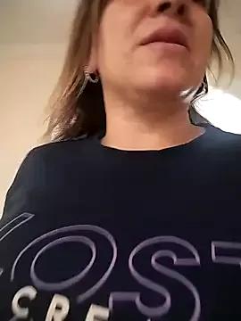 ELEKTRA-LUXURY from StripChat