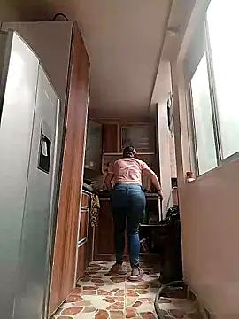 ELEKTRA-LUXURY from StripChat