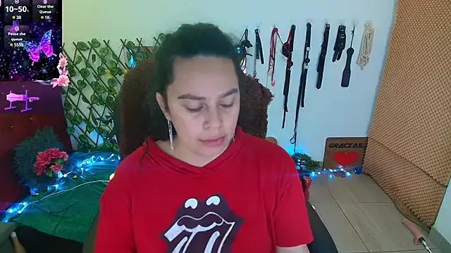 elektra_32 from StripChat