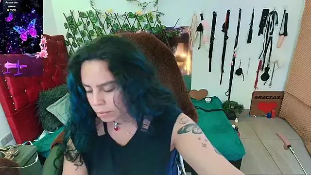 elektra_32 from StripChat