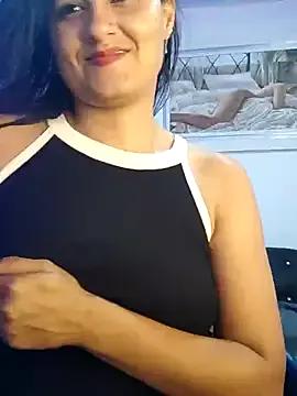 elena_jonees from StripChat is Freechat