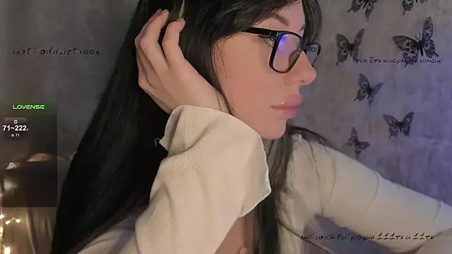elenaaddiction from StripChat