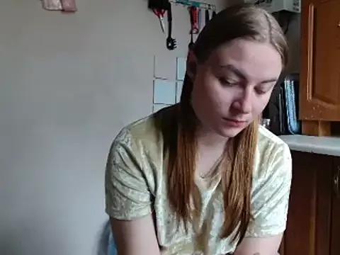 ElenaMaeer from StripChat