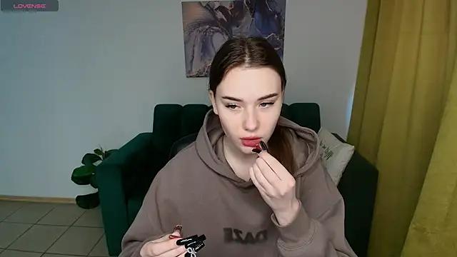 ElenaOconar from StripChat
