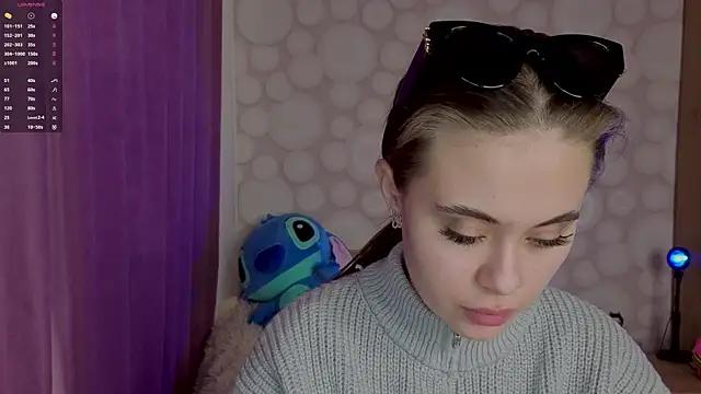 EleneBaskett from StripChat