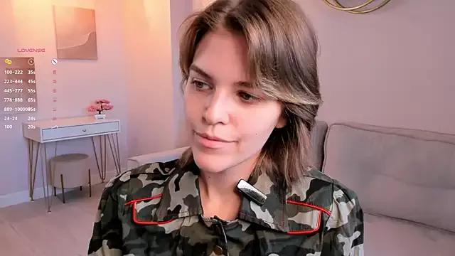 EleneButton from StripChat is Freechat