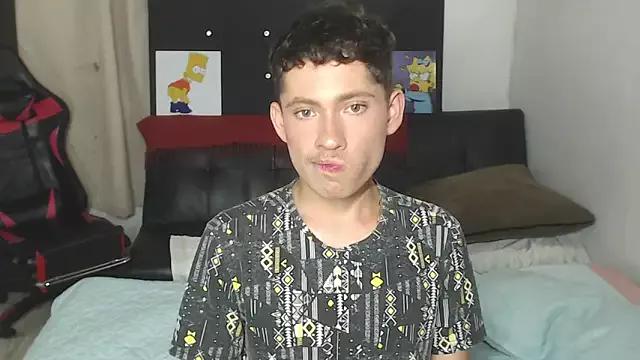 elfernh from StripChat is Freechat