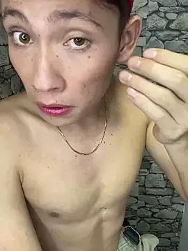 elfernh from StripChat
