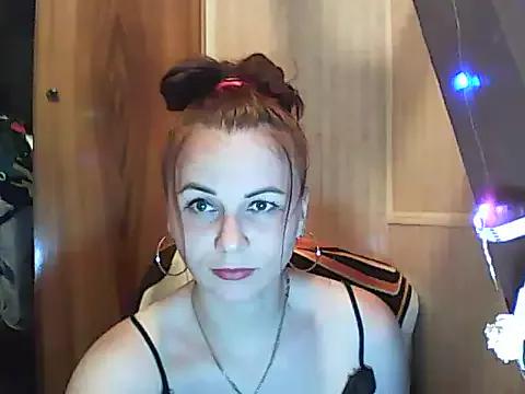 Elina2630 from StripChat is Freechat