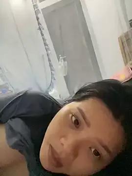 Elina_Babyy from StripChat is Freechat