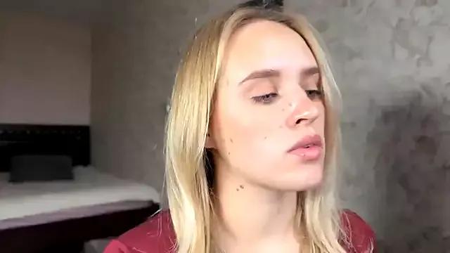 ElisabetLorney from StripChat is Freechat