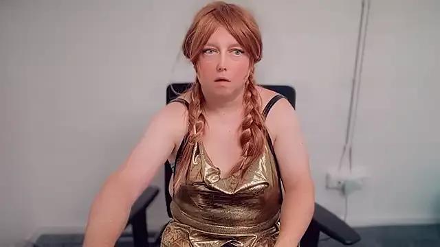 Discover our girls online shows and discover the company of countless livestreamers, with stunning shapes, sex toys and more.