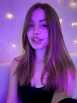 Elizabeth_Tay from StripChat is Freechat